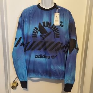 🆕️brand new with tags 2021 Adidas arc crew sweatshirt/lightweight jacket